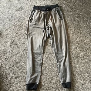 Men’s under armor S sweatpants
